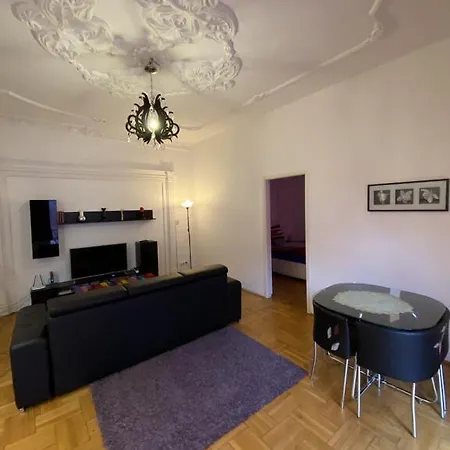 Monolit Apartamento
