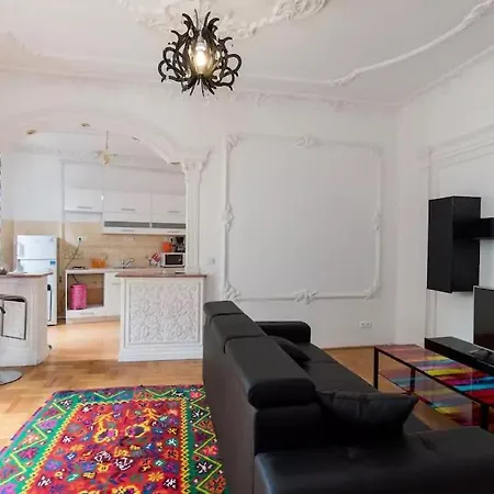 Monolit Apartamento